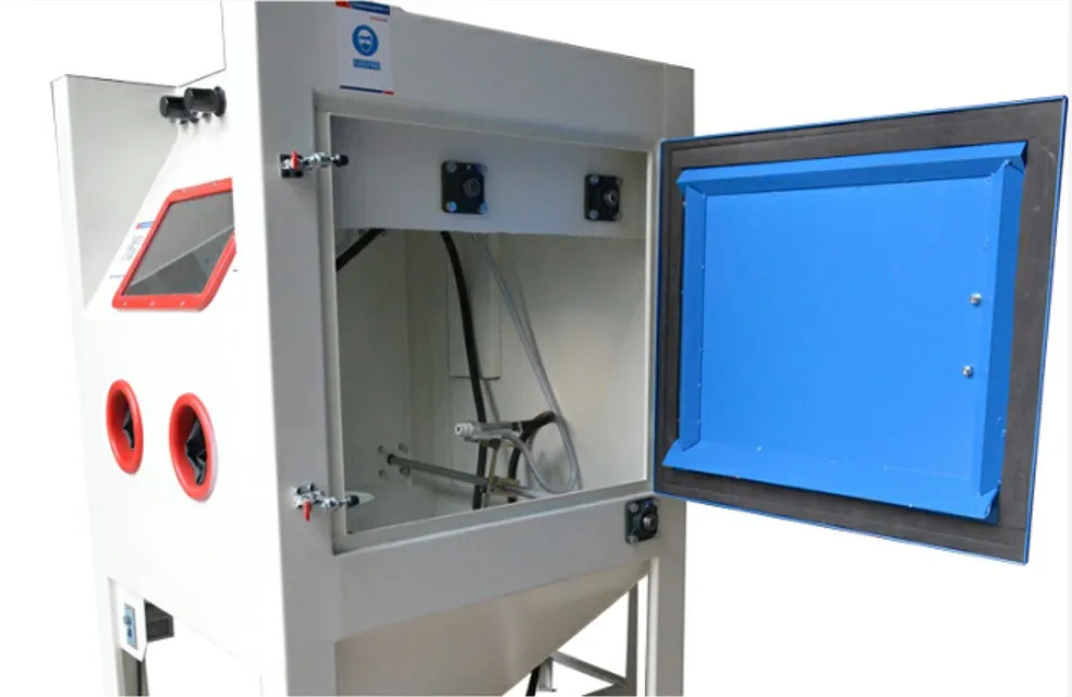 
New developed small automatic sand blasting cabinet 