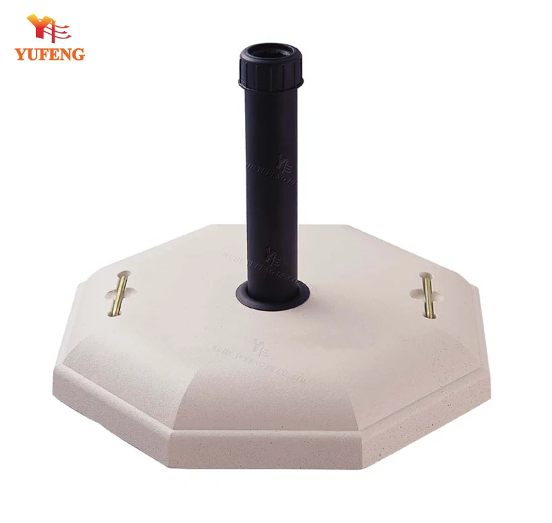 Concrete and steel round umbrella base