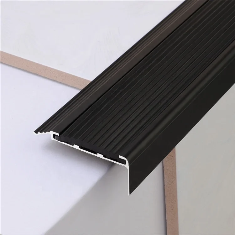 Wholesale Free Sample Customized Aluminium Non Slip Stair Nosing