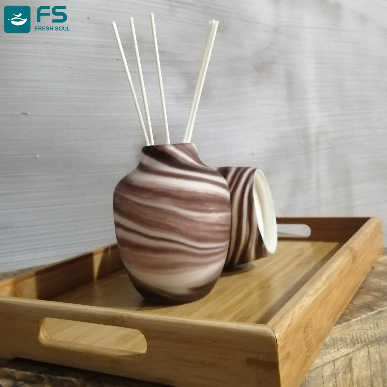 hand made Flow stripes Glass Vessels soy scented wax candle