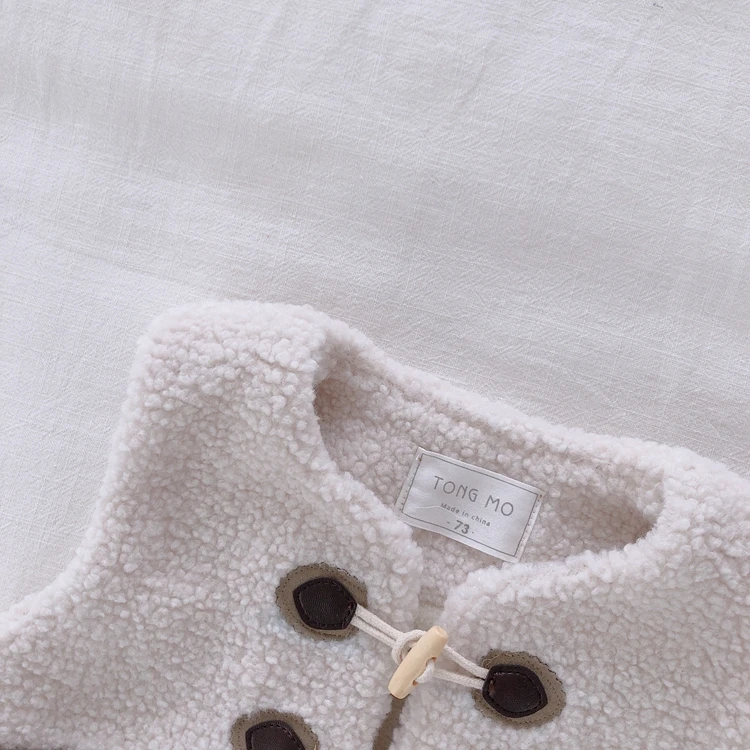 
3927/Winter stitching woolen small coat baby vest 