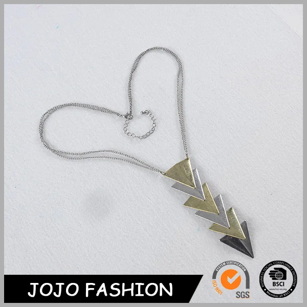 Тенденции моды дизайн фотографии легкий вес белый золотая цепь треугольник ожерелье кулон