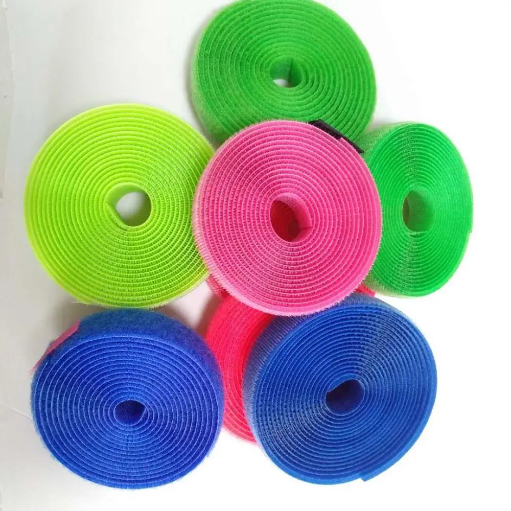 gold supplier offer sticky tape hook and loop from Chinese manufacture