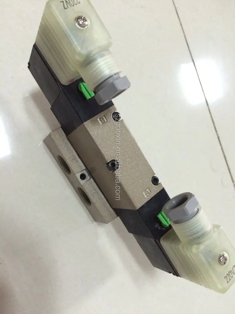 CKD Solenoid valve Japan Solenoid valve 4KB320-10-M1LS-AC200V