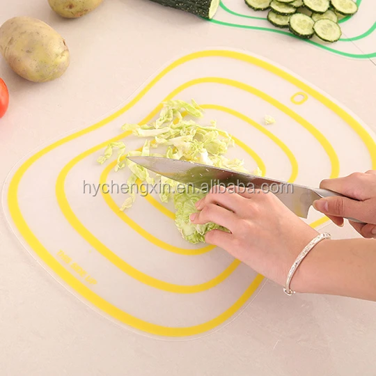 Transparent Bendable Non slip chopping board plastic flexible plastic cutting board