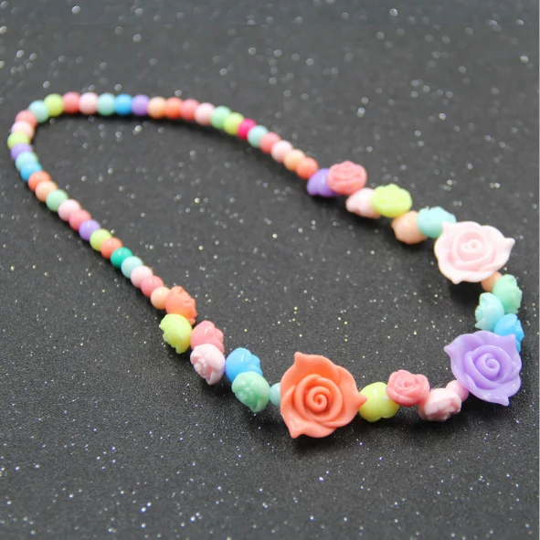 Kids Jewelry Peach Heart Necklace Acrylic Beads Color Cartoon Creative Sweater Chain