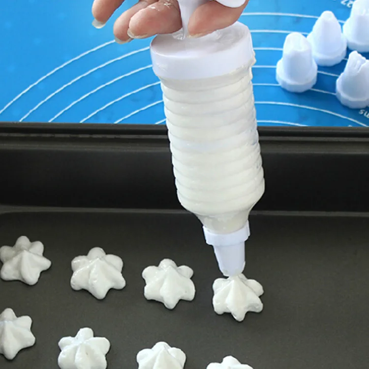 NEW! Icing Cake Decorating Tool Set - Piping Syringe Tools + 8 Pcs Nozzles