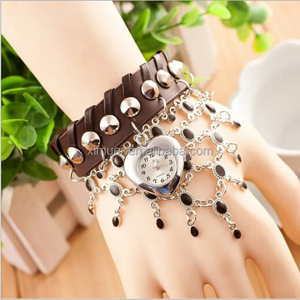 Wholesale hot trendy lady watch heart women watch