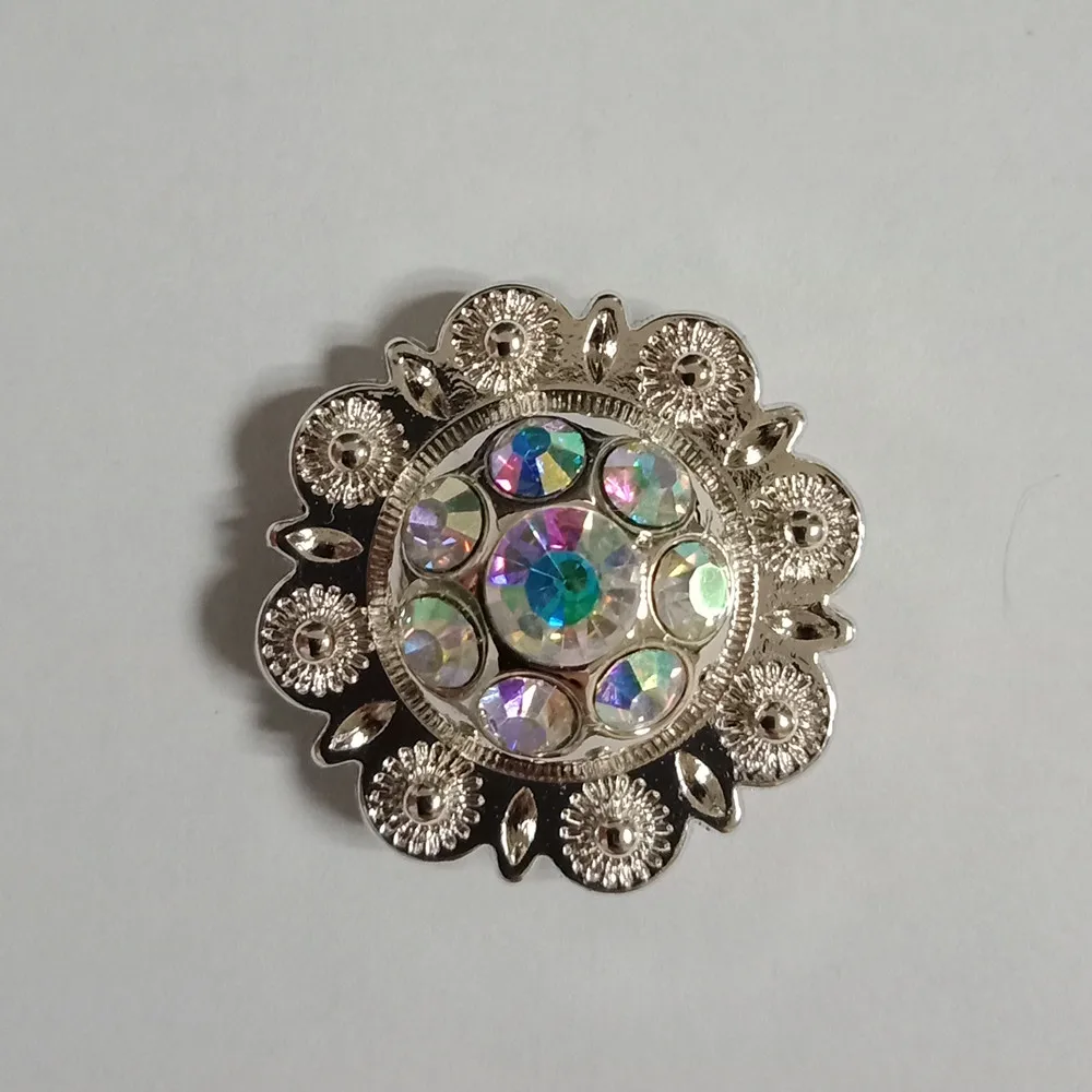 shiny saddle conchos with crystal