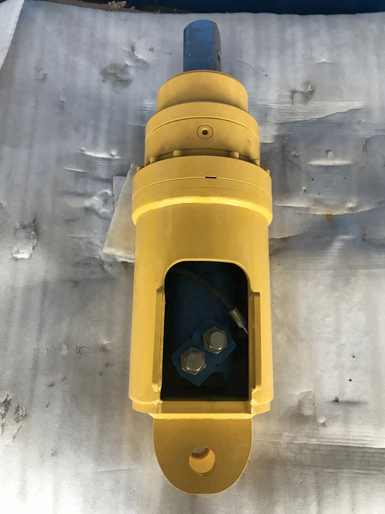 Removal of tree stump machine earth drill auger for  diggers