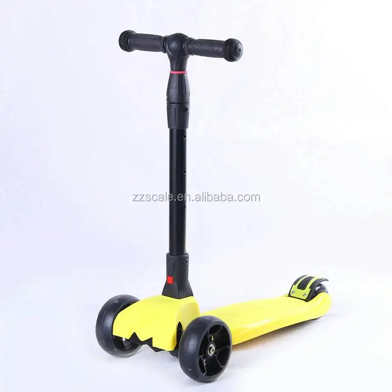 Folding Kick Scooter 4 Wheels Outdoor Kids Ride Sport Exercise Scoote