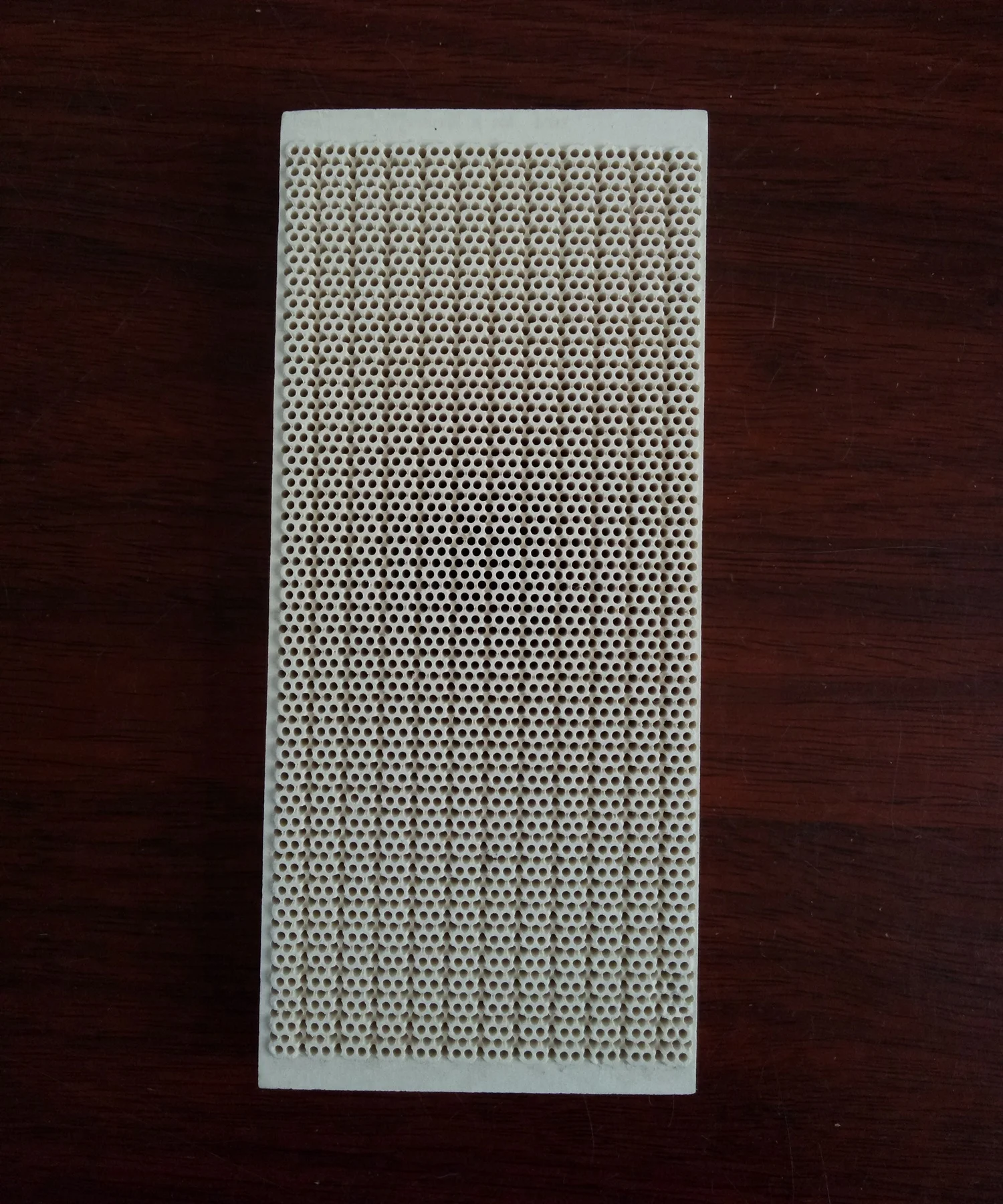 Кордиеритовая керамическая сотовая пластина для газовой горелки