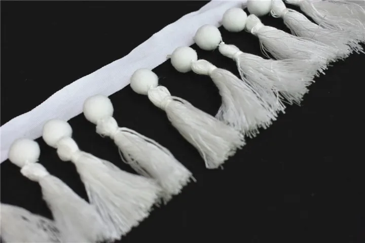 Wholesale fashion white polyester plastic tassel fringe trim for garment fringe