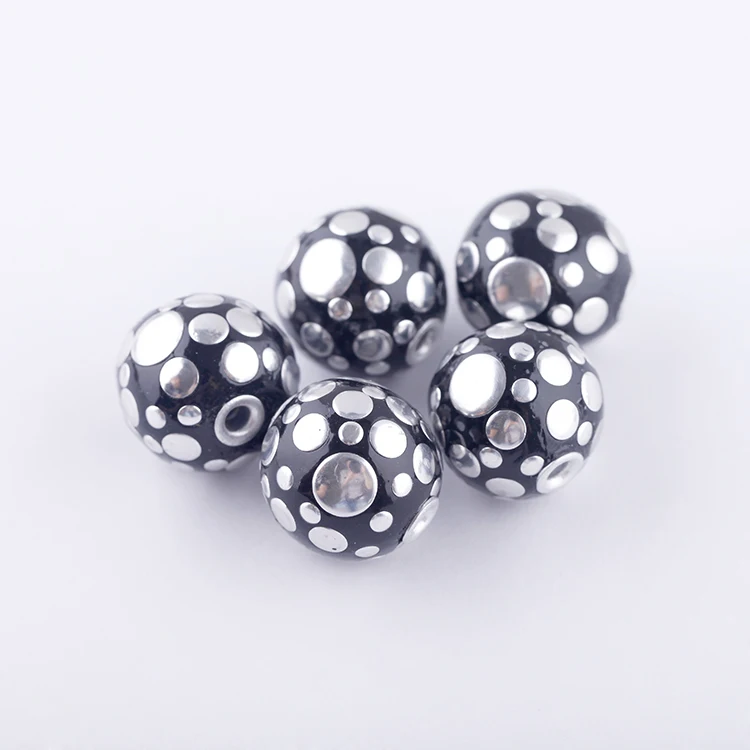 Multicolored Pieces Handmade Indonesia Beads, with Brass Core Round Size About 20mm in Diameter Indonesia Beads