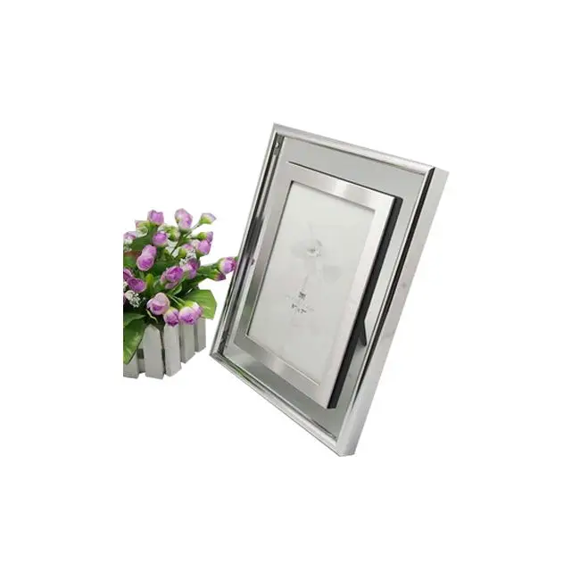 
Cheap Wholesale 5R Silver Aluminum Glass Wedding Occassion Photo Frame 