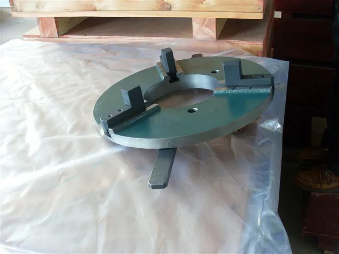 WP300 3 jaws chuck easy operate three jaws welding chuck,hand welding chuck jaw,300mm chuck