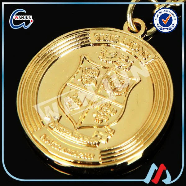 custom gilded lion head round shape gold keychain