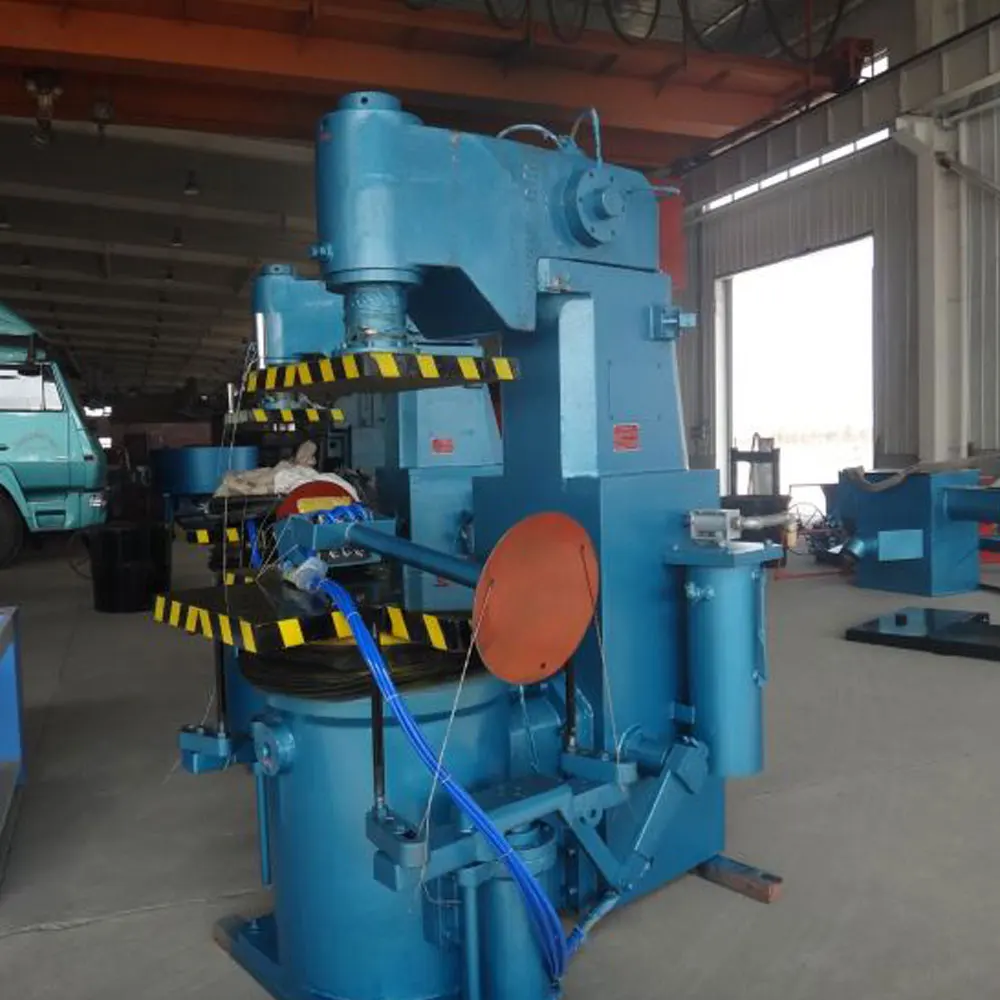 Литейная формовочная машина для литья литейной глины