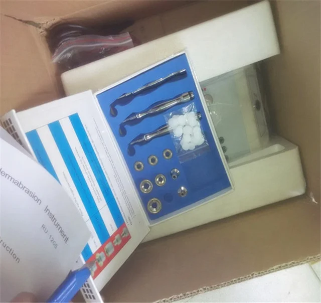 
Good Quality Wrinkle Removal Diamond Microdermabrasion Machine for Blackhead Removal 