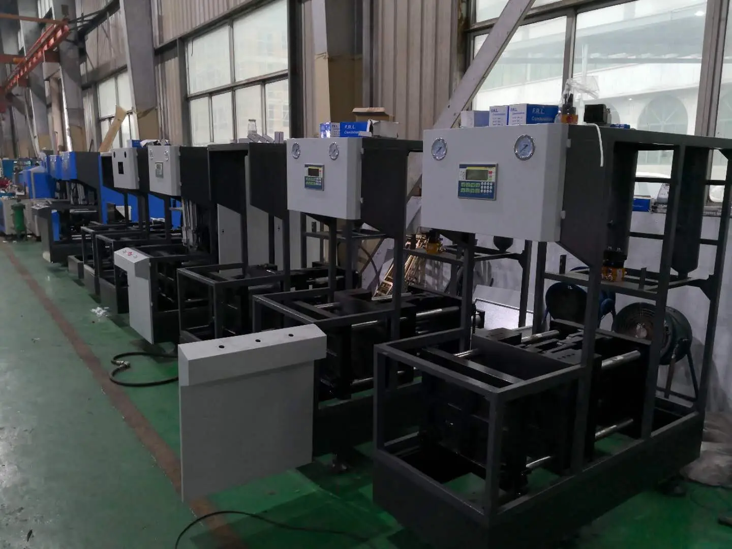 18.9L 20L 5 Gallon PET Bottle Blowing Machine blow Molding machine bottle making machine