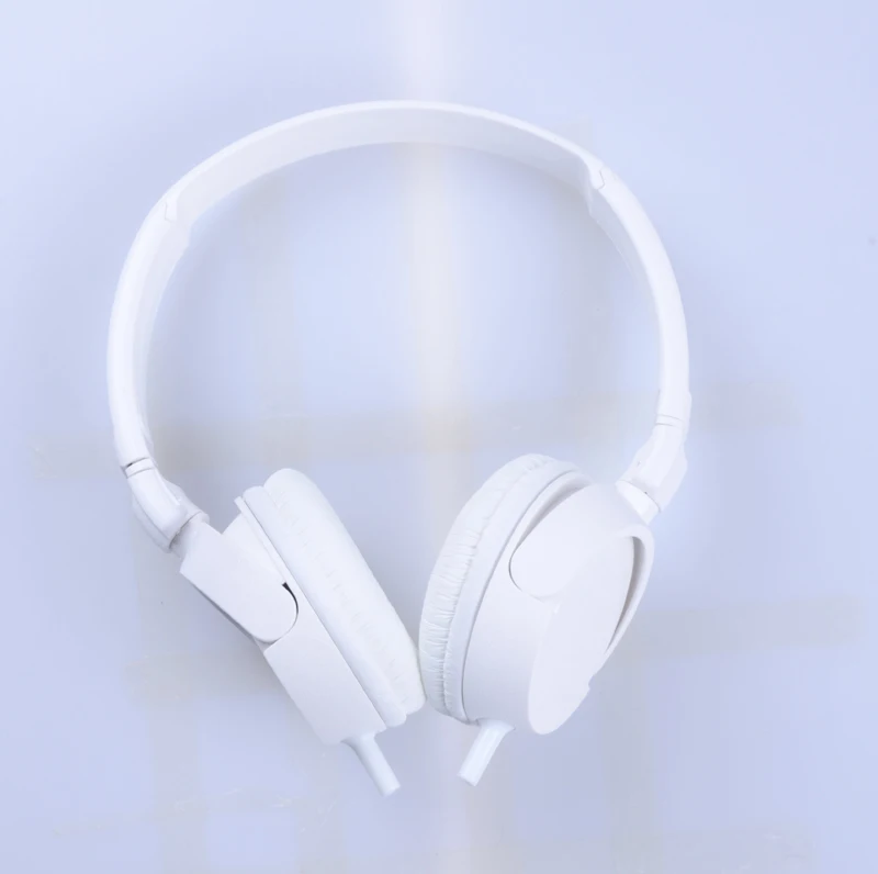 
Factory Sale on Ear Headsets & Headphones with White 