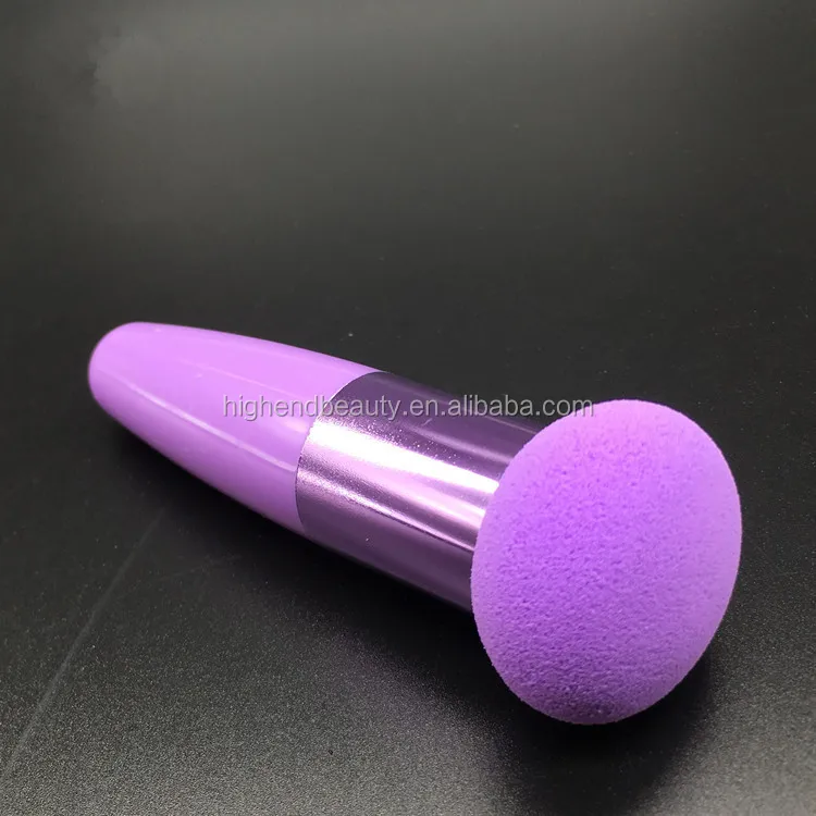 Hot Selling New Facial Sponge Latex Free Makeup Blender Puff with Handle