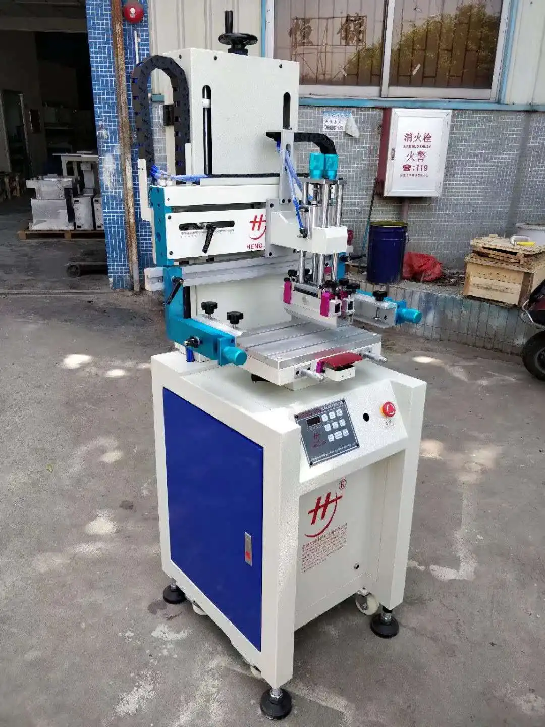 cheaper sale Cylindrical automatic bottle and cup silkscreen printer machine