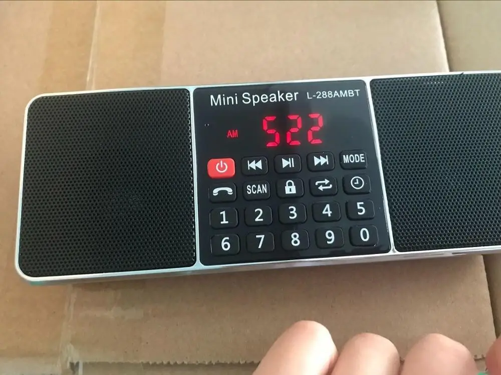 
Hot-sells AM fm radio usb computer speaker Wireless bluetooths speakers 