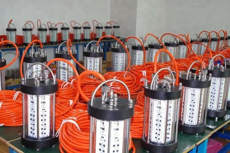 Factory made deep sea 500W underwater led fishing light for boat