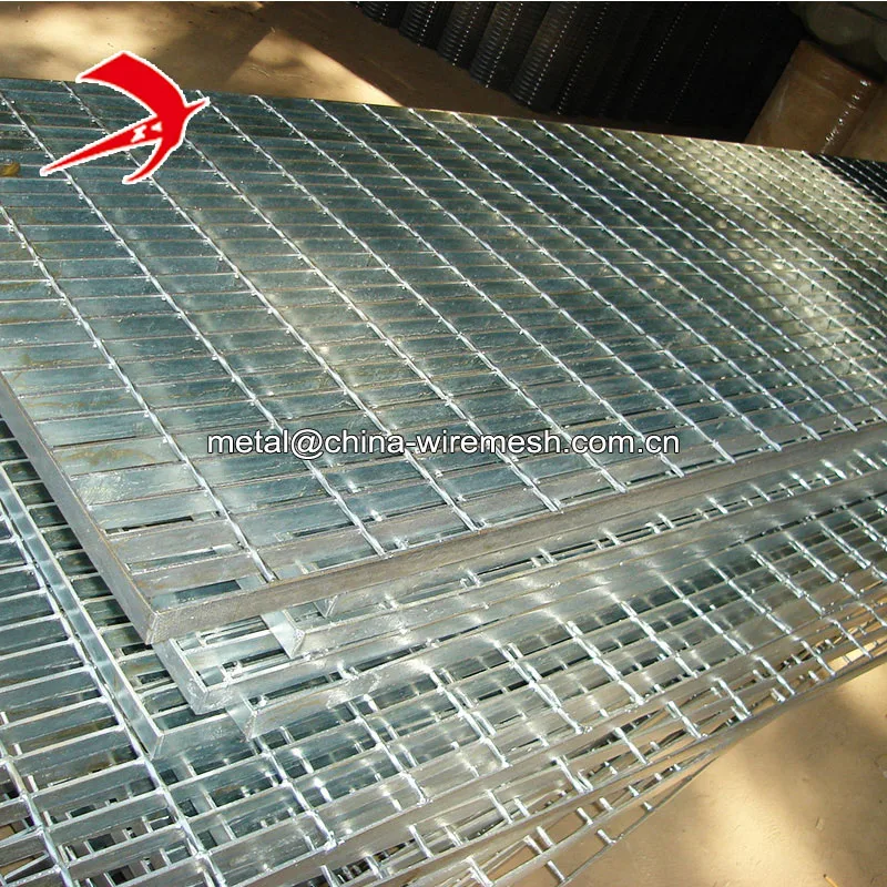 Low carbon steel grating price galvanized trench cover hatches sewer grating
