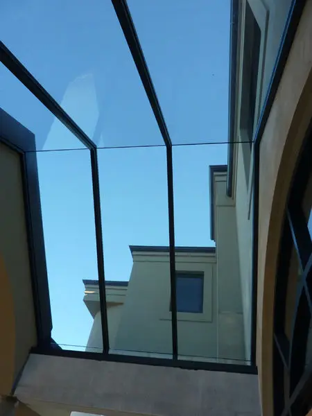 8mm laminated reflective glass roofing awning tempered glass