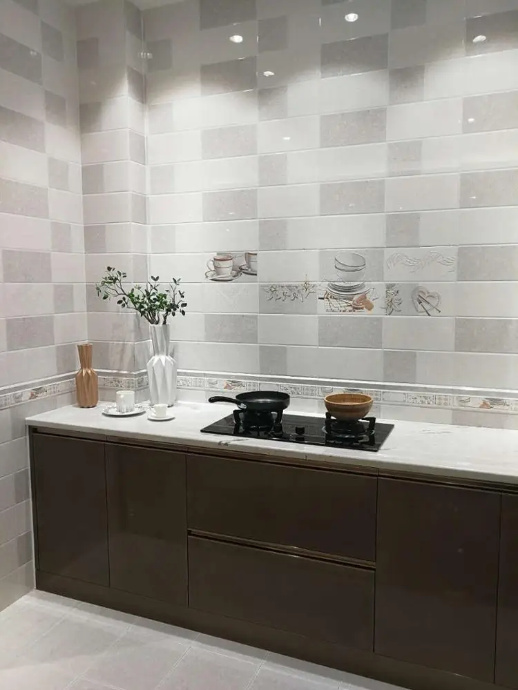White Ceramic Calacatta Tile Bathroom and Kitchen Ceramic Tile 300x600mm