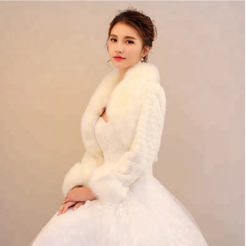 
white Faux fox fur shawl for wedding evening winter cape wrap 