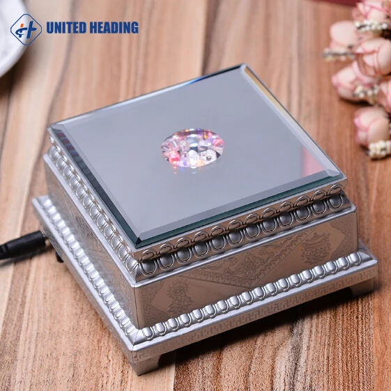 Hot sale round silver plastic case mirror 3D crystals square rotating led light base with music