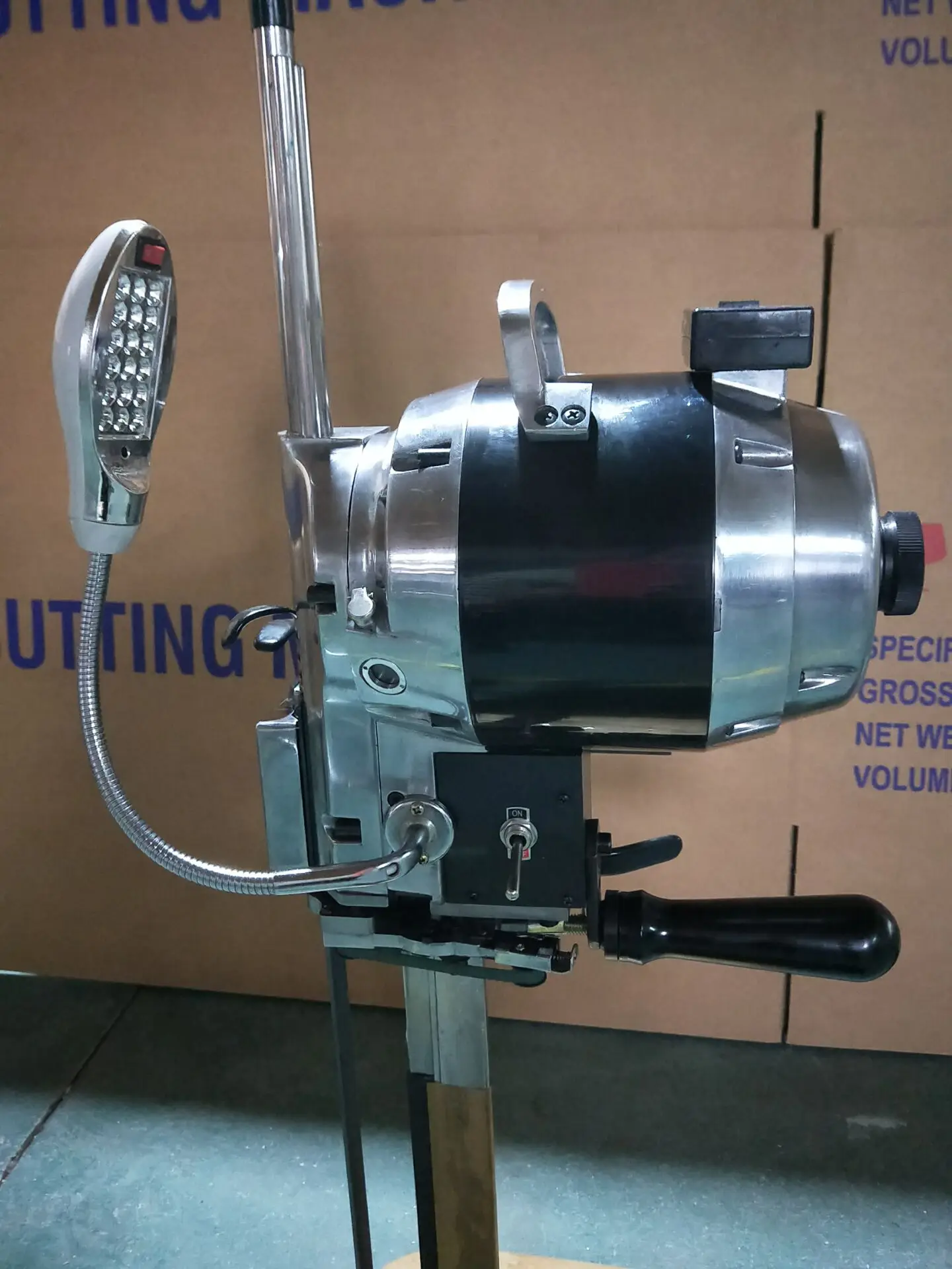 CZD-3C Eastman type Straight knife Cloth /fabric/ textile/ garment Cutting Machine with LED / Electric Scissors