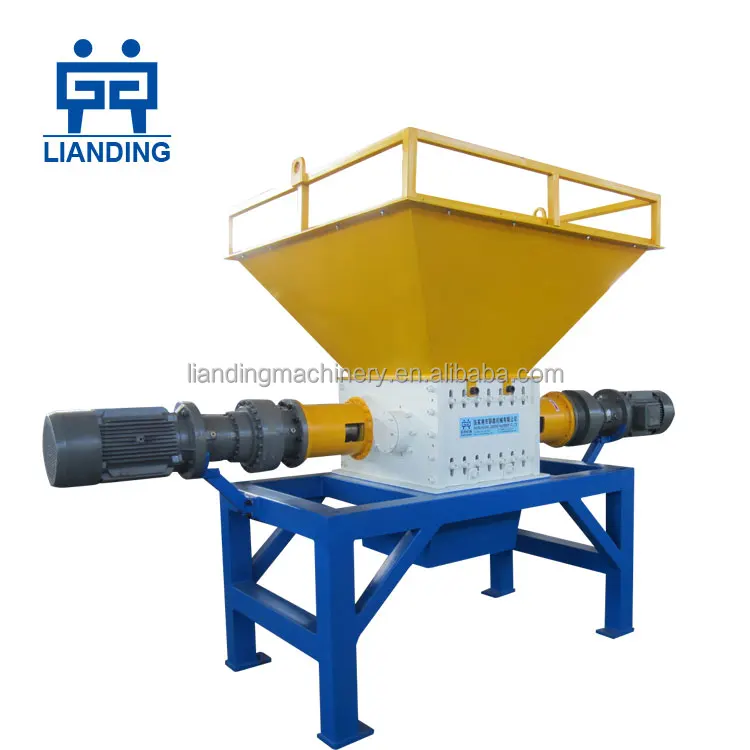 Plastic scrap shredding machine for waste plastic recycling line