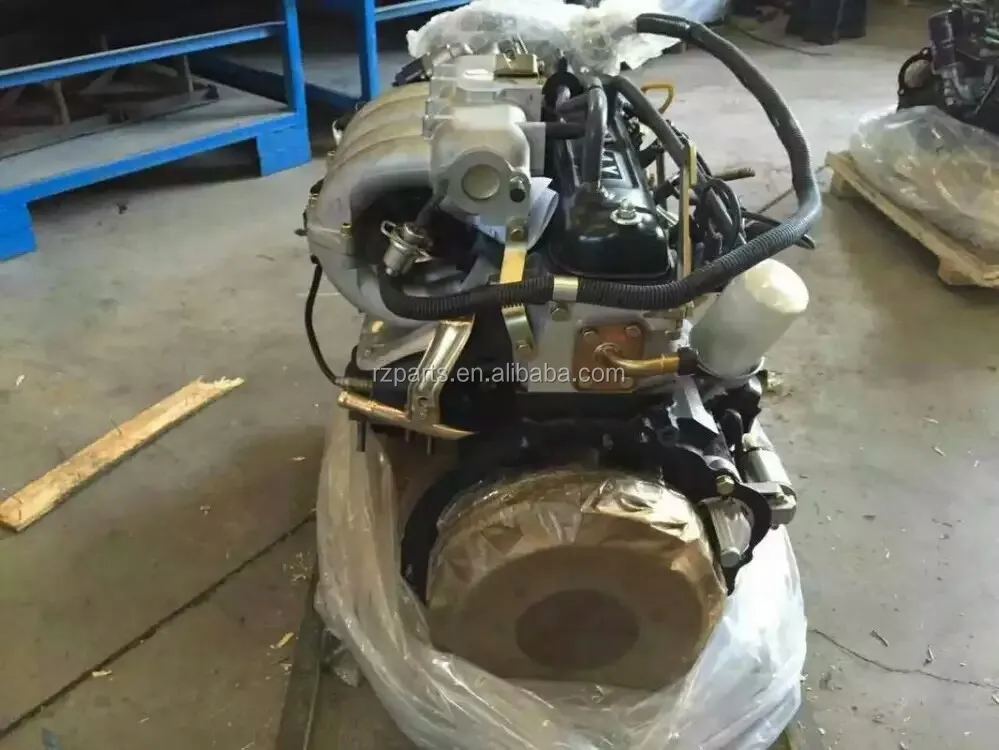 4Y inline wedge shape combustion chamber engine