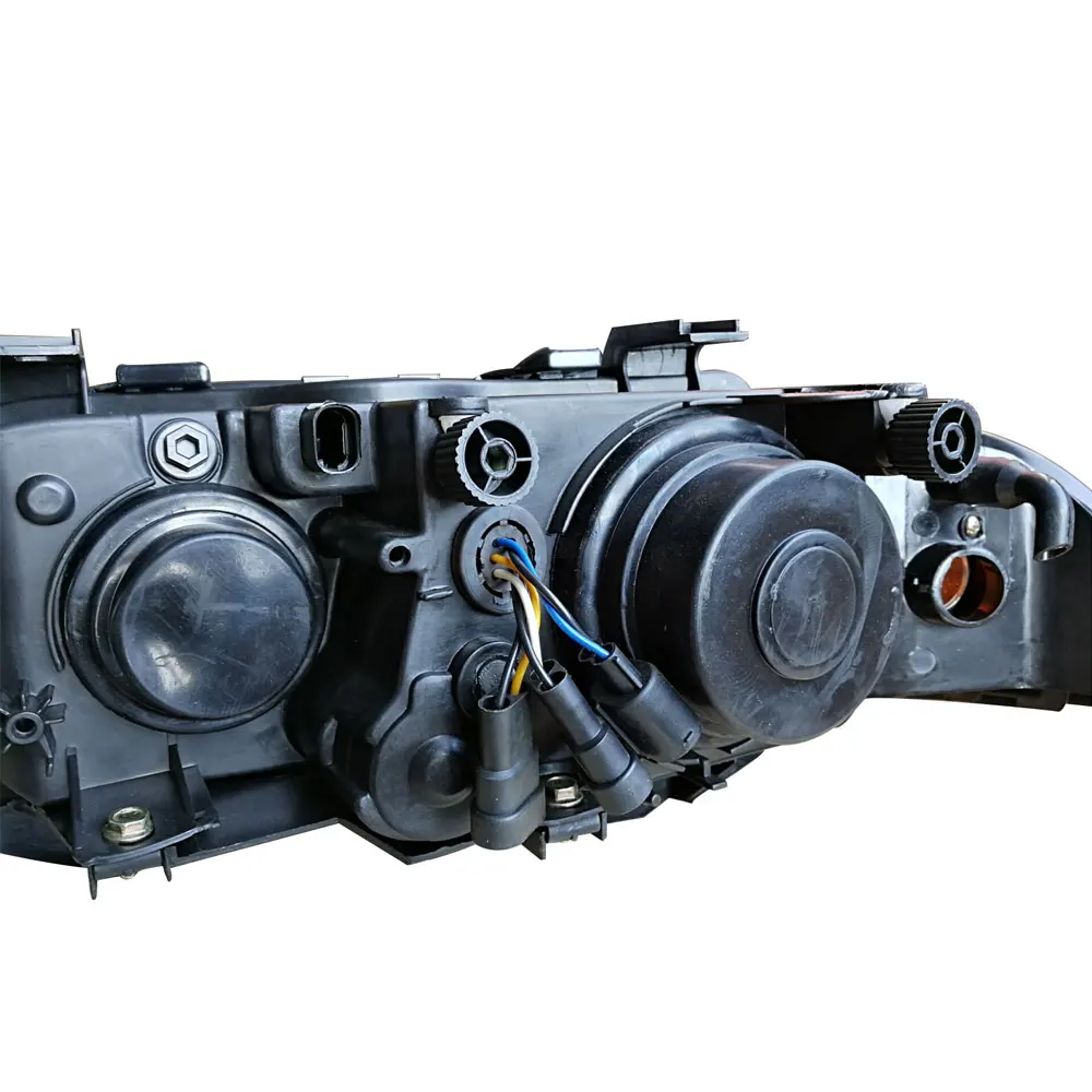 Right Passenger Side Halogen Headlight for E39 00-03 Right-Hand Traffic 63126912434 63126900197