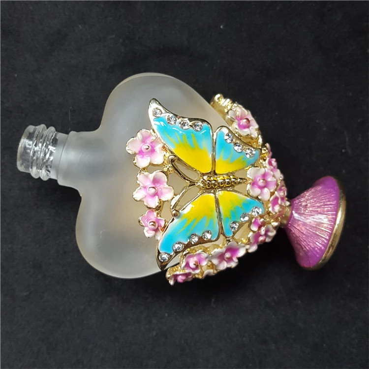 Pink Butterfly- Flower Big Heart Shaped Fog White Alloy Perfume Bottle 10ml Collectible Gift Decorative for Living Room
