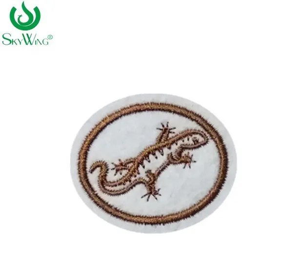 Bee shape embroidered Patch sew on spring jean clothes