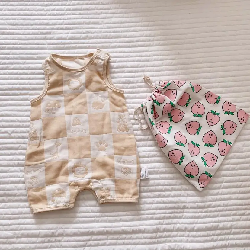 
GOTS organic cotton breathable baby clothes muslin baby clothes 