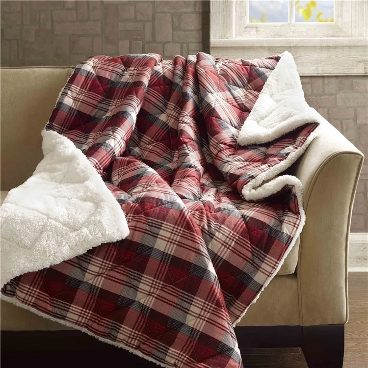 Wholesale high quality modern bed blanket red plaid pattern queen size blankets
