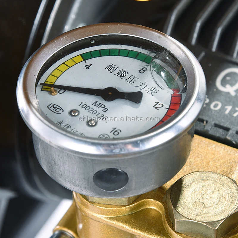 Портативная Паровая Автомойка на батарейках с водяными насосами