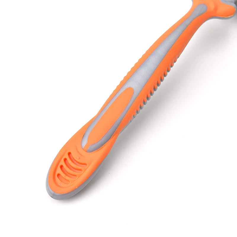 hot selling triple  disposable balde male shaving razor in supermarket