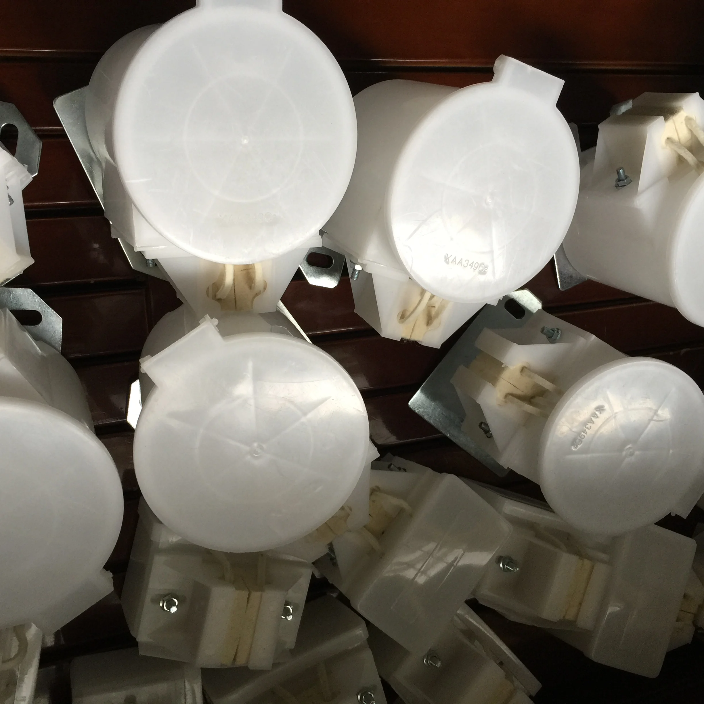 
Oil buffer oil lift oil cup 