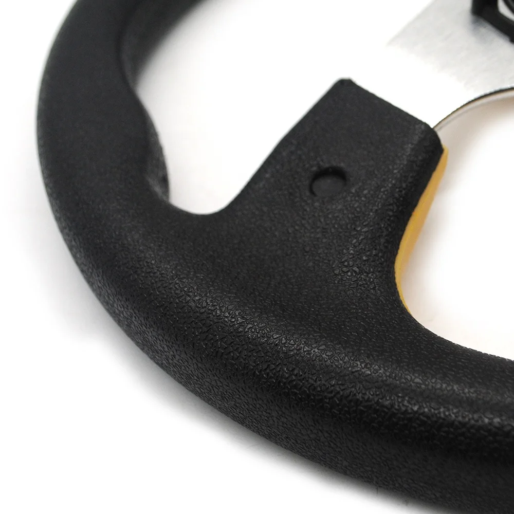 Specialized customized steering wheel for racing cars