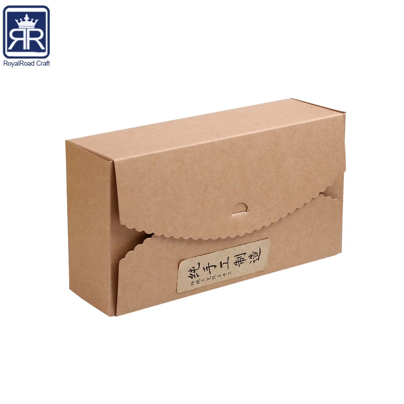 17121618 Size Customized logo clear plastic window cardboard packaging cake box design with handle