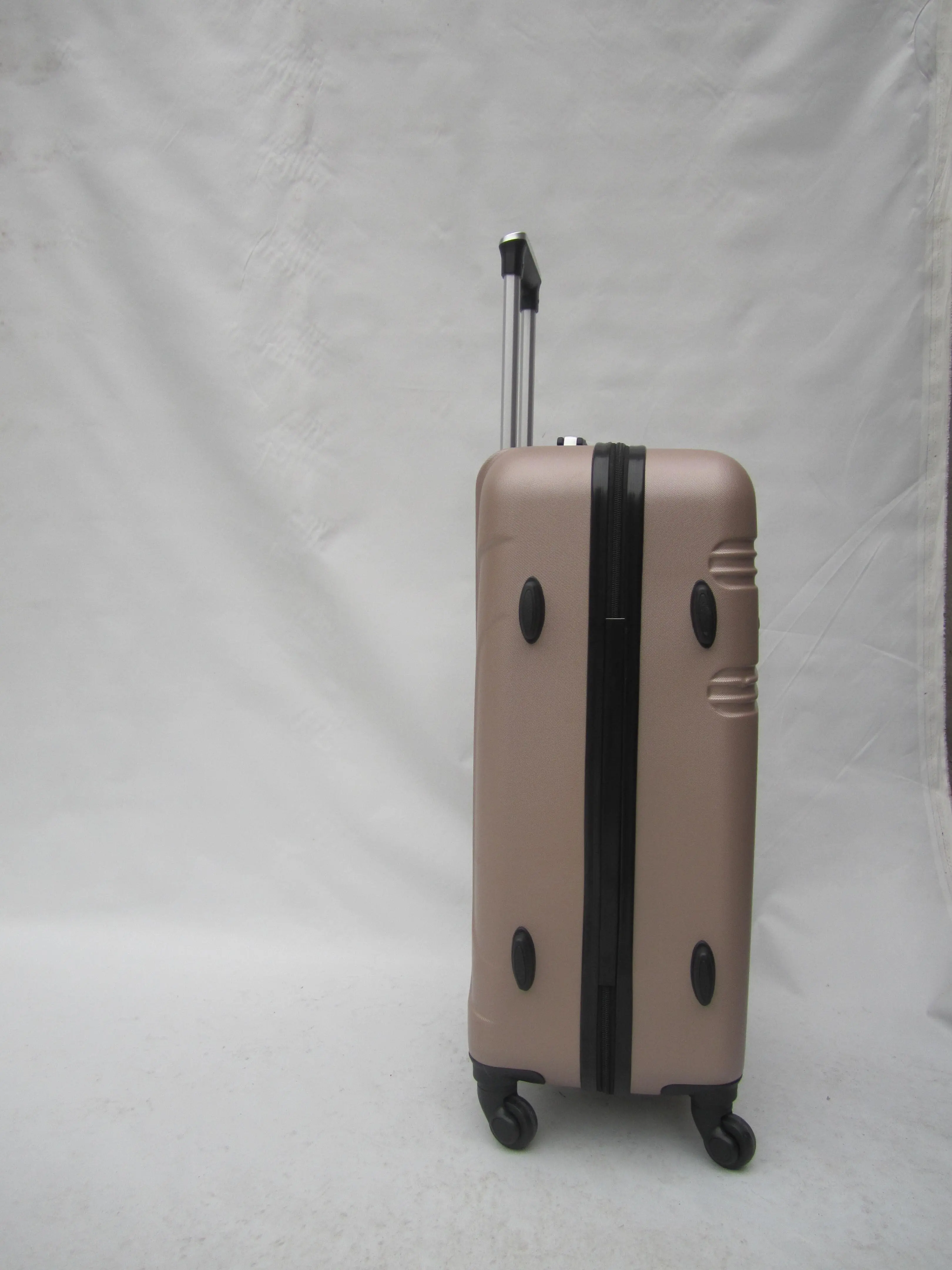 Ruiyang-luggage and case