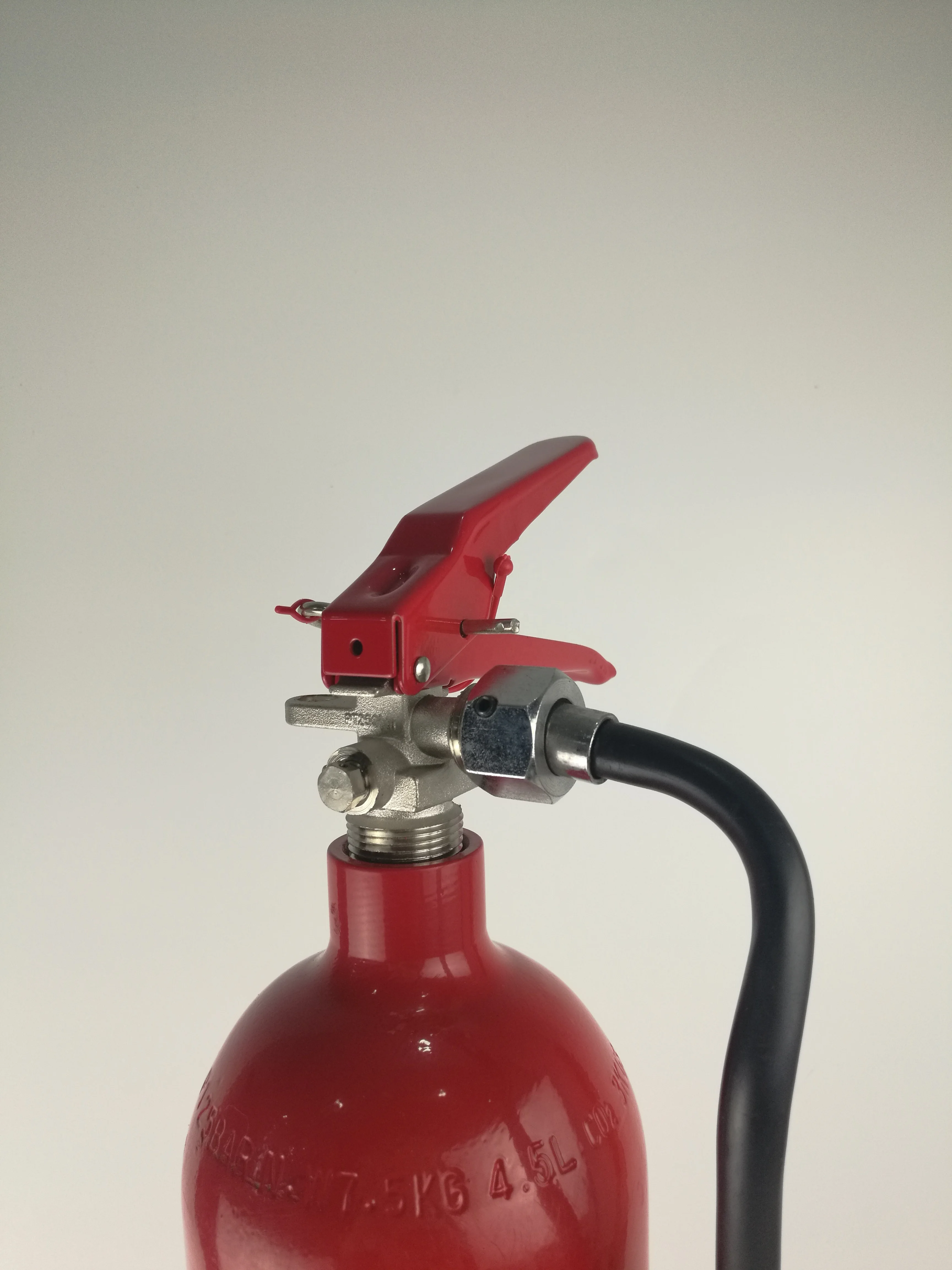 Cheap Price 3kg Carbon Steel Gas CO2 Fire Extinguisher