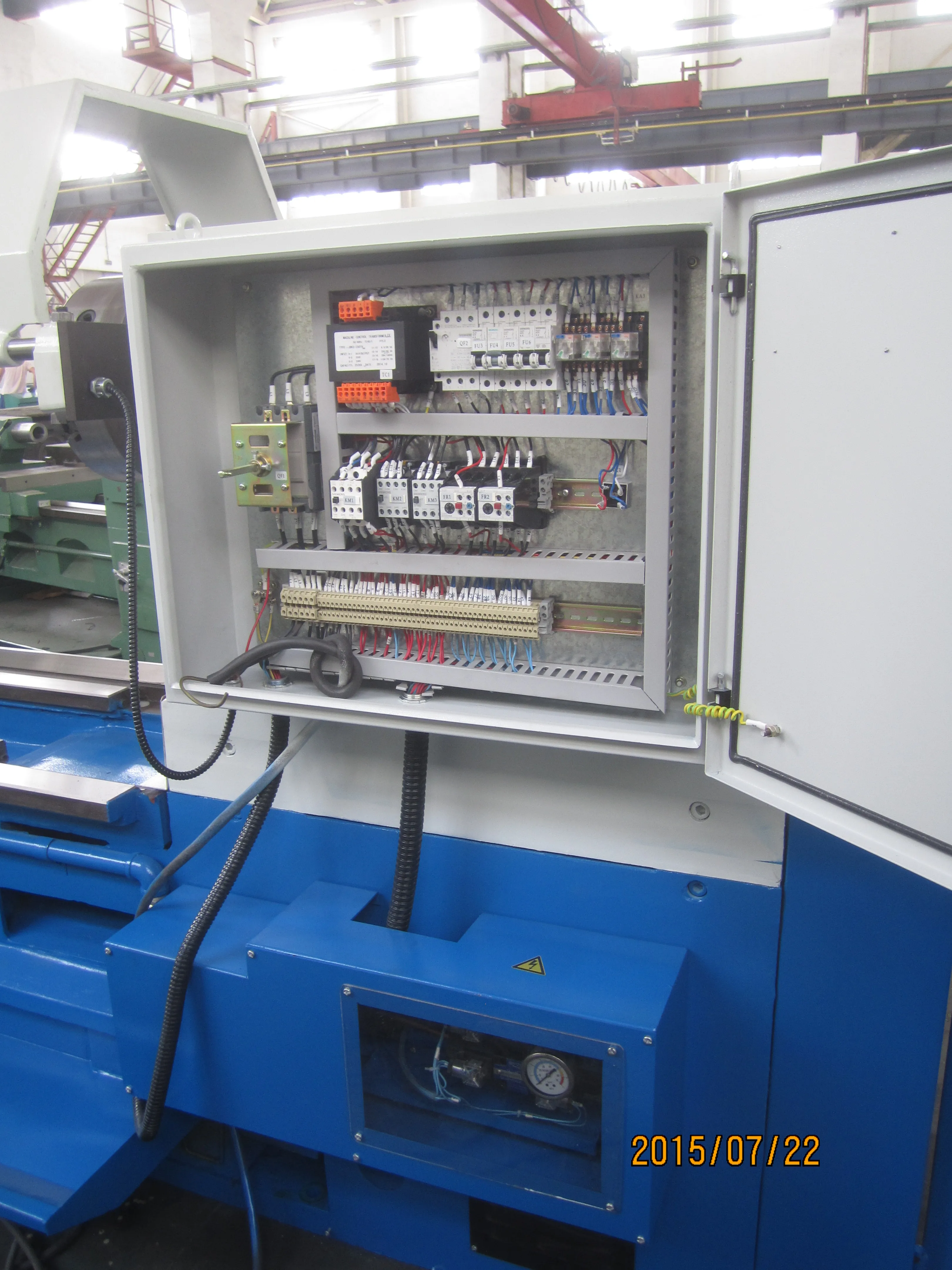 CW Bed width 600mm High Precision Universal Chinese Metal Lathe Machine Price